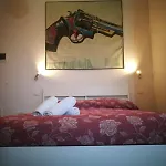 Rendina Hotel
